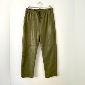Gina Trico Size Medium Green Vegan Leather Pull On Pants High Rise
